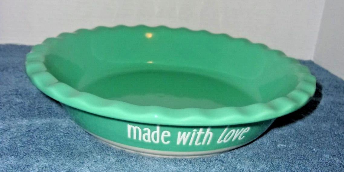 GORGEOUS TURQUOISE 'MADE WITH LOVE' STONEWARE DEEP DISH PIE PLATE 10"