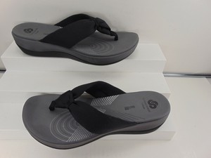 clarks cloudsteppers thongs