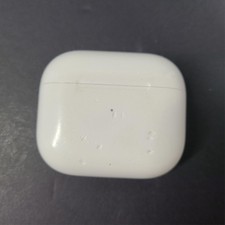 Apple AirPods 3rd Gen Charging Case MagSafe Genuine Replacement Only A2566 X2 CN