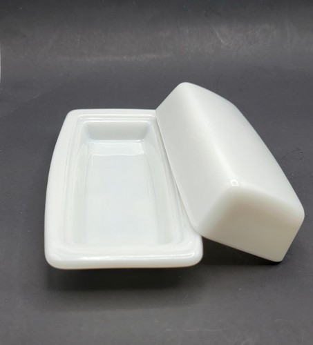 Vintage Pyrex Winter Frost White Milk Glass Butter Dish With Lid READ - Picture 8 of 16