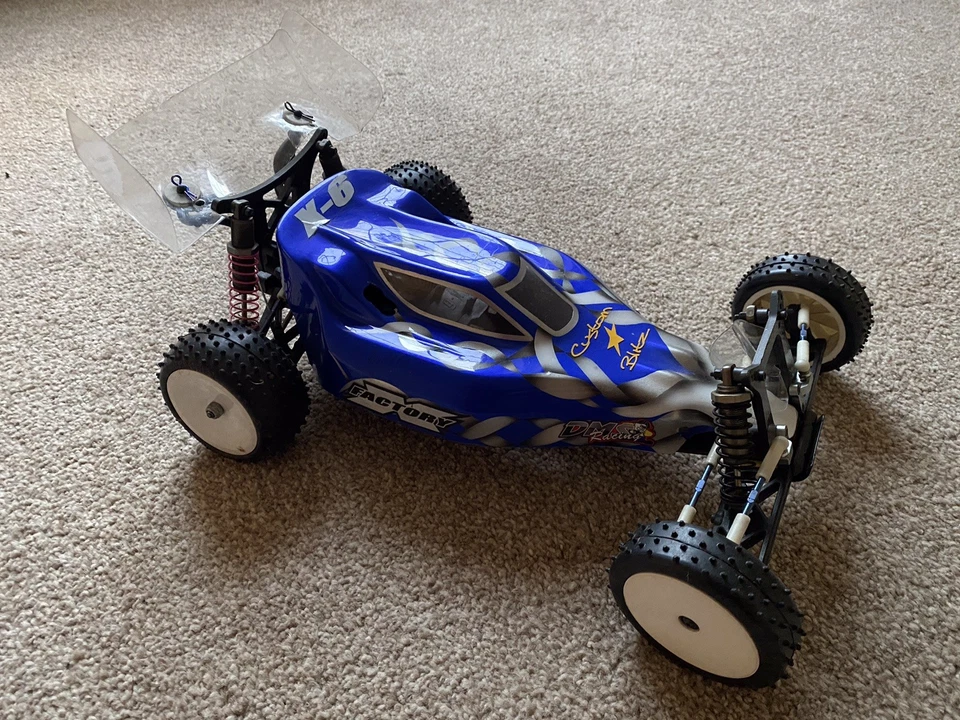 X Factory X6 2wd Vintage RC Radio Controlled Buggy - Plus Manual - Image 2 of 4