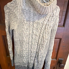 GAP Women's Cable-Knit Crew Neck Wool Blend Pullover Sweater Gray XS