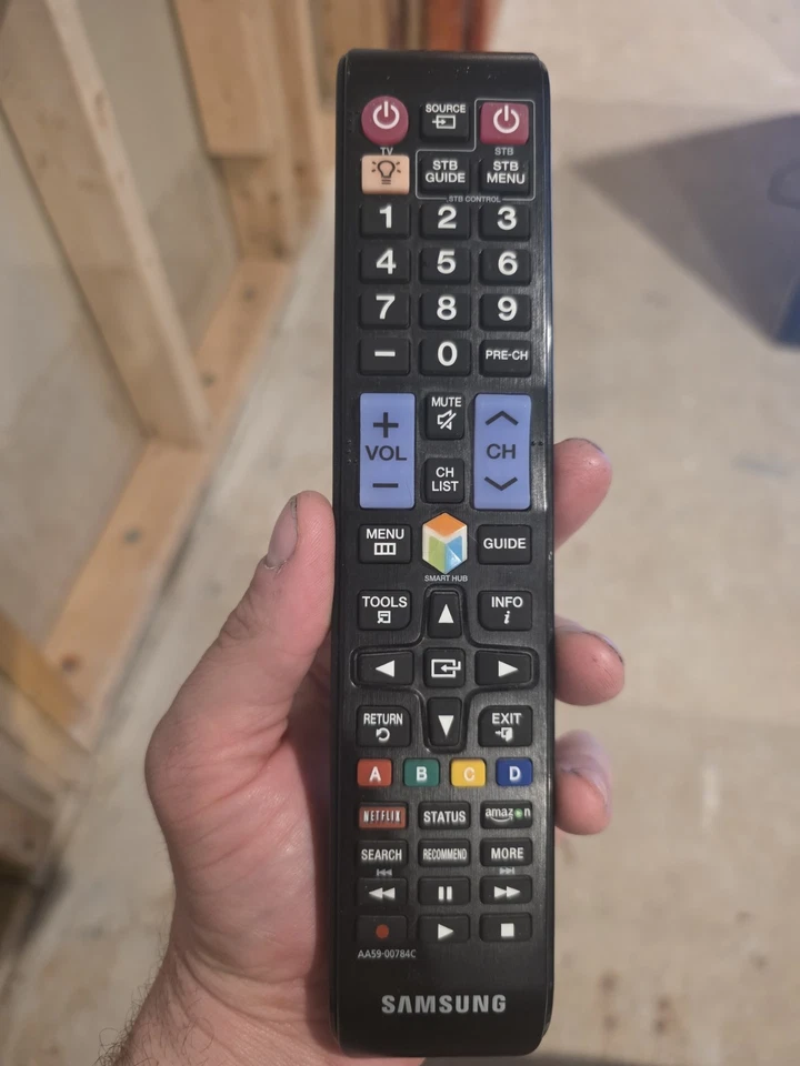 Samsung Smart TV PN64F8500 Full 3D 1080p HD Plasma Internet TV - Image 4 of 4