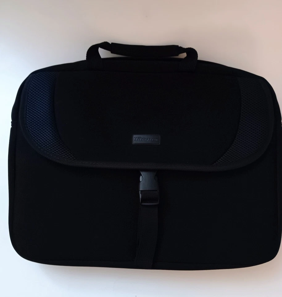 Tragus Laptop Bag 17 Inch Laptop Sleeve Or Slipcase Exterior Made If Neoprene - Image 3 of 4