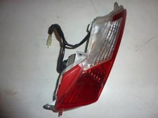Feu arrière origine pour Scooter Honda 125 Pantheon Après 2006 338685-D Occasion