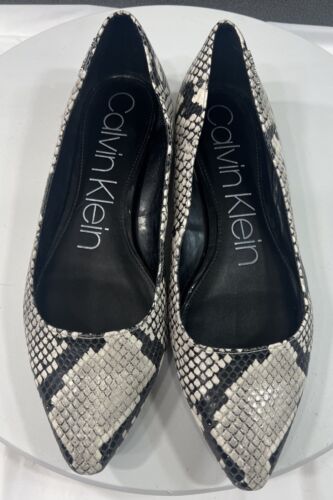 Calvin Klein Emerin Pointed Toe Flat Shoes Snake Print Black White Women SZ 8.5 - Picture 12 of 21