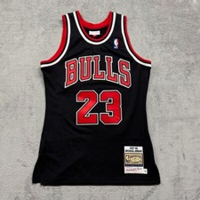 Chicago Bulls Authentic Michael Jordan 97-98 ...