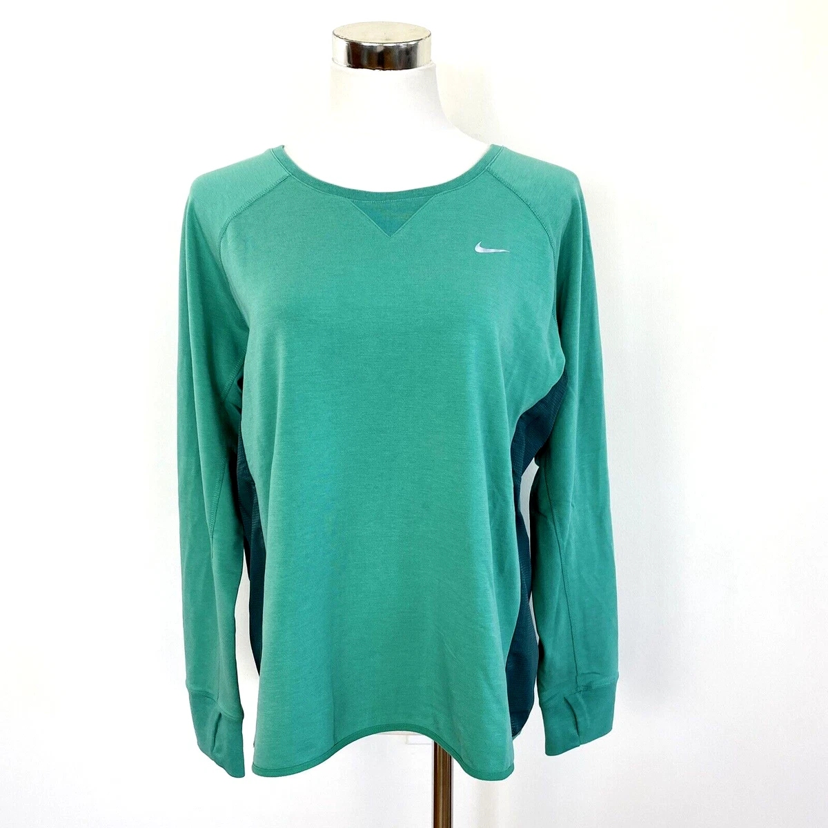 Nike Dri Fit Women s XL Athletic Top Running Thumb Hole Long Sleeve Pull Over