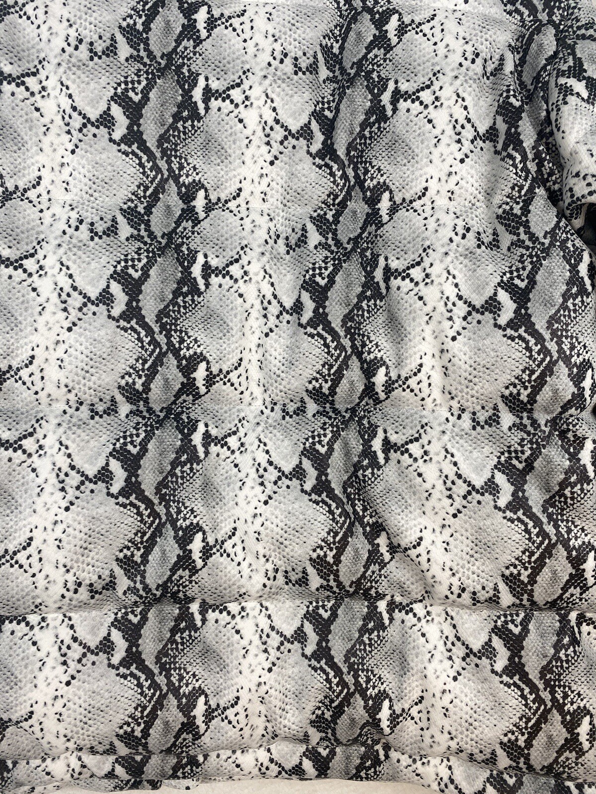 Noize Womens Jozy White Python Puffer Winter Coat… - image 9