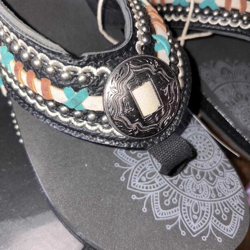 Chanclas MONTANA WEST Mandala costura a mano negras western Foto 2 de 4