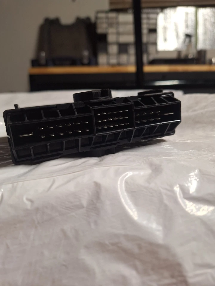 Hyundai Genesis 2012 módulo de control de carrocería de 3,8 L Foto 2 de 2