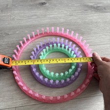 Knitting Loom Set Multiple Sizes see pics 