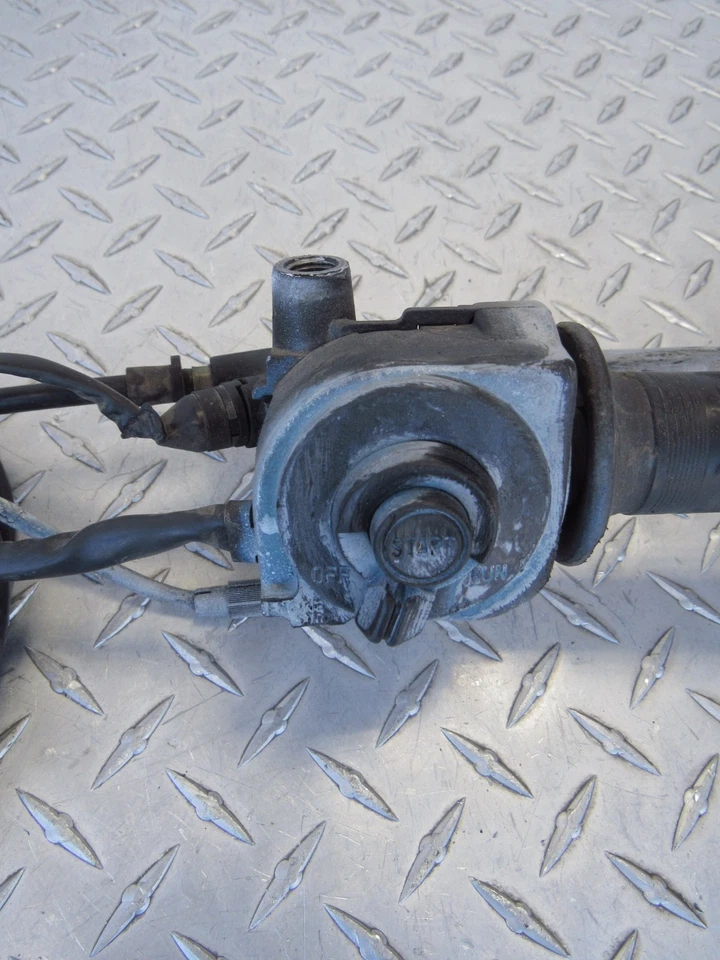 1989 89 YAMAHA XC200Z XC 200Z 200 RIVA RIGHT CONTROL SWITCH, LEVER & CABLES - Image 4 of 4