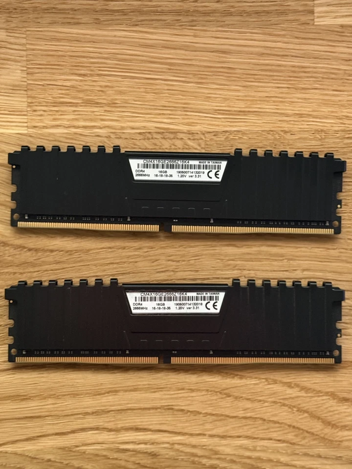 Corsair Vengeance LPX 32GB DDR4 2666 MHz RAM (2x 16GB) - Image 3 of 4