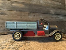 Vintage Large Tin Friction Drive Toy Truck Japan am-51