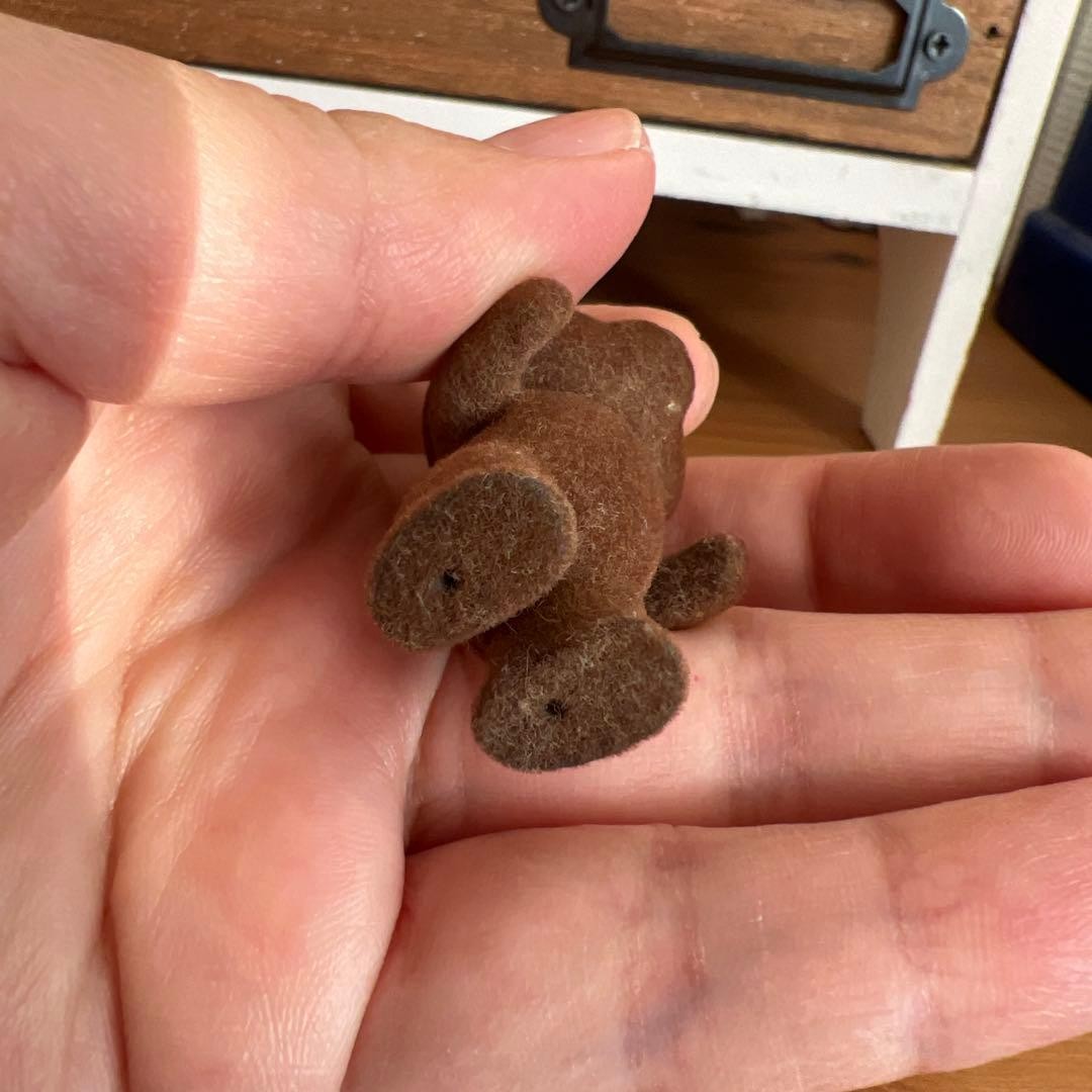 Sylvanian Families Brown Bear Baby Initial