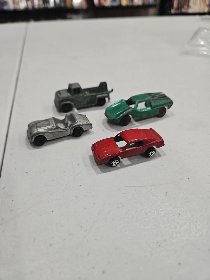 Coche Pontiac Firebird Tootsie Toy rojo y otros 3 🇺🇸 ENVIADO MIRA FOTOS Foto 2 de 4