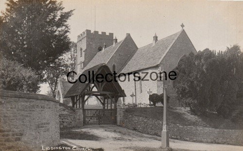 Carte postale photo réelle Liddington Wiltshire L'église non postée