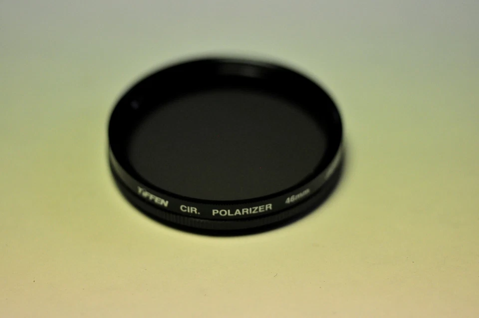 Tiffen 46mm circular polarizer filter. New - Image 2 of 4