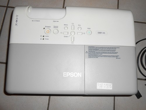 Epson EMP-X5 Beamer nur 270 Lampenstunden - Bild 3 von 7