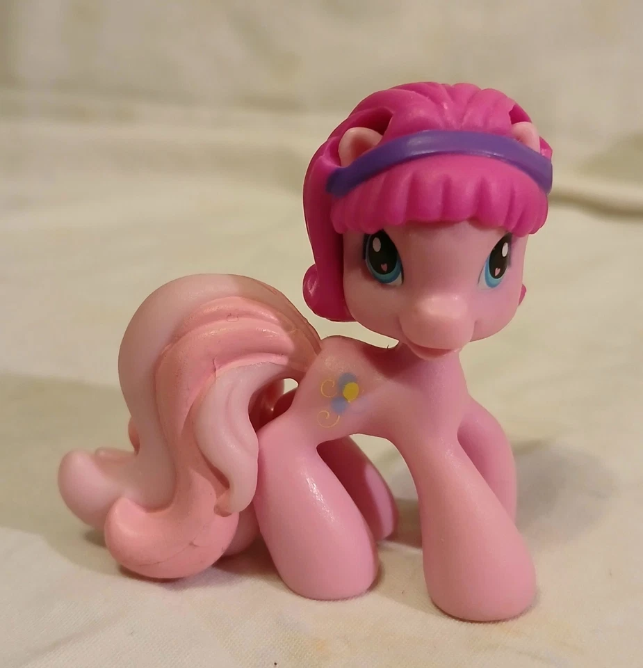 HASBRO MY LITTLE PONY  PONYVILLE FIGURES LOT OF 5 FIGURES MLP - Image 4 of 4