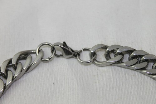 Stainless Steel 24" Link Chain Necklace - Picture 4 of 8