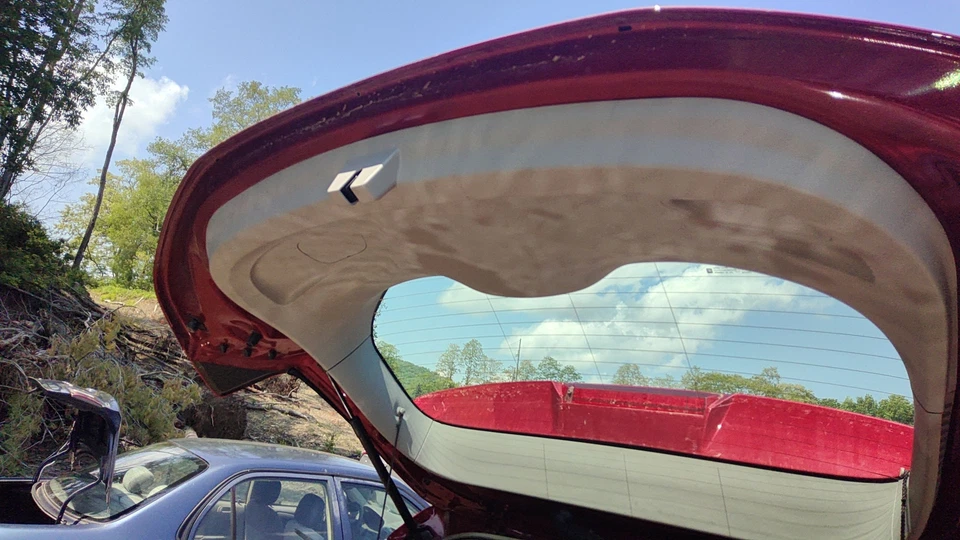 20 CHEVY BOLT Trunk/LID Glory Red Metallicgpj - Imagem 3 de 3