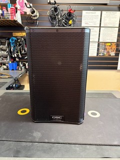 QSC K8.2 8" Two Way 2000W Active Powered Speaker AS IS / FOR PARTS