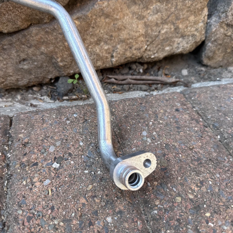 TUBO AIRE ACONDICIONADO PEUGEOT 208 2008 GT MK2 2021 2022 2023 2024 2025 1.2 9850482380  Foto 4 de 4