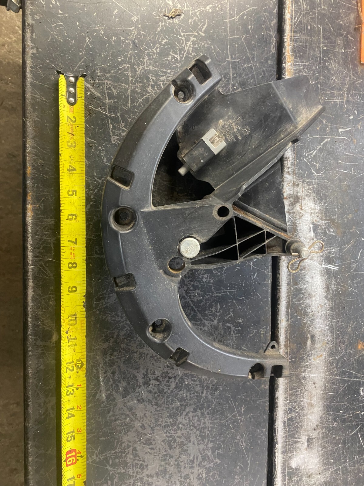 John Deere D100 17.5hp deck PTO engagement dash support GX23144 eBay