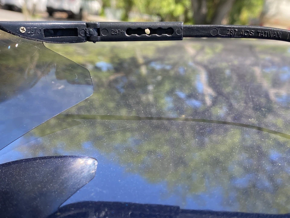 GAFAS DE SOL DE COLECCIÓN AUTÉNTICAS AOS Z87+ SHIELD | ROPA ACTIVA Y DE SEGURIDAD Ajustables Foto 4 de 4