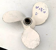 OMC Johnson Evinrude Pin Outboard Boat Propeller Unknown Application 10" x 3/4"
