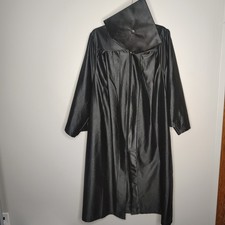 Herff Jones Black Graduation Gown and Cap Set 5'3"-5'5" Polyester Academic