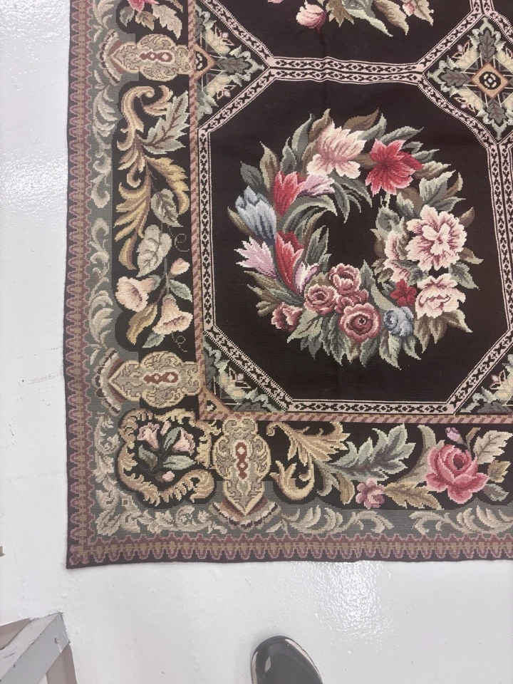 handwoven French Aubusson needlepoint wool rug with a floral medallion design. - Image 2 of 4