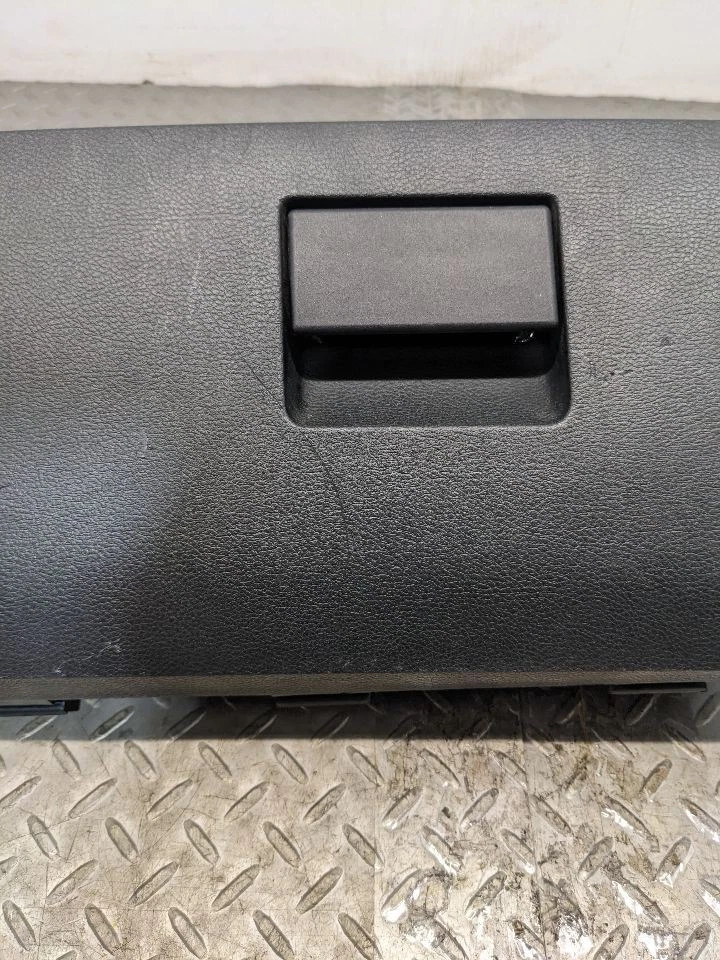 OEM 2010-2012 DODGE RAM 2500 3500 LOWER GLOVE BOX  DASH G 1173792 - Изображение 3 из 4