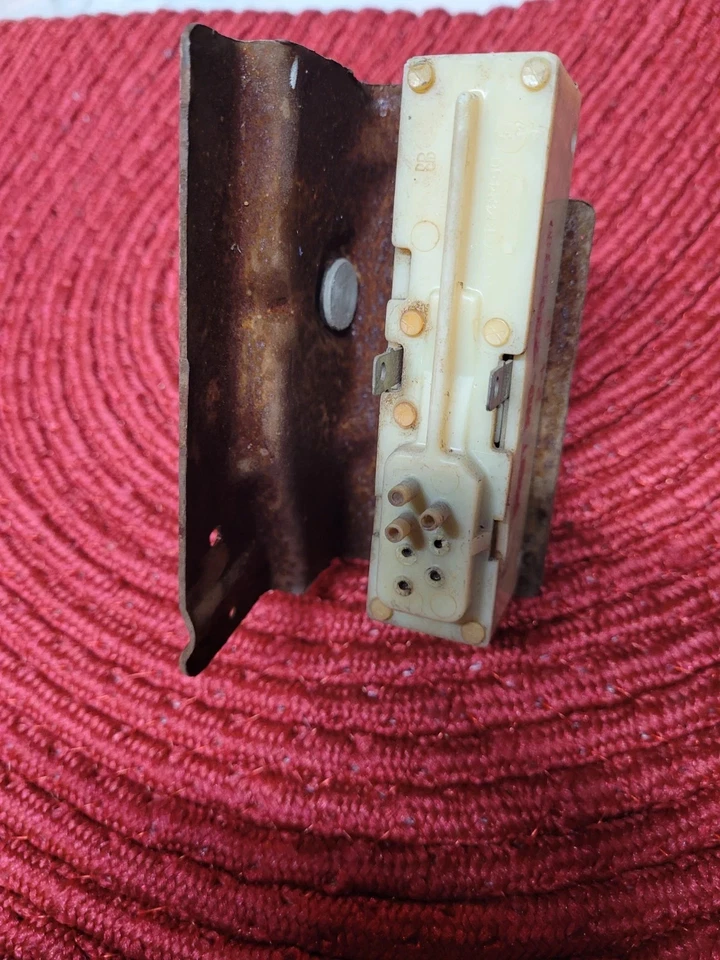 1965 PLYMOUTH BELVEDERE СПУТНИКОВЫЙ НАГРЕВАТЕЛЬ УПРАВЛЕНИЯ СБОРОЧНЫЙ КОРПУС с РЫЧАГОМ - Изображение 3 из 3