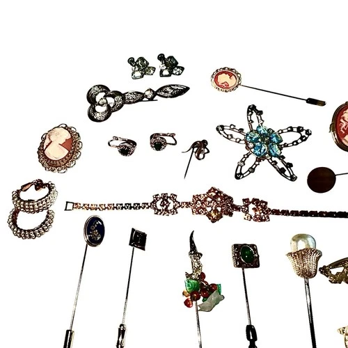 Vintage 20 Pieces Costume Jewelry Lot Clip  Earrings Brooch Rhinestones