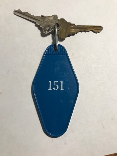 Vintage Hotel Motel Room Key Fob & Key Porterville California #151 - Picture 2 of 2