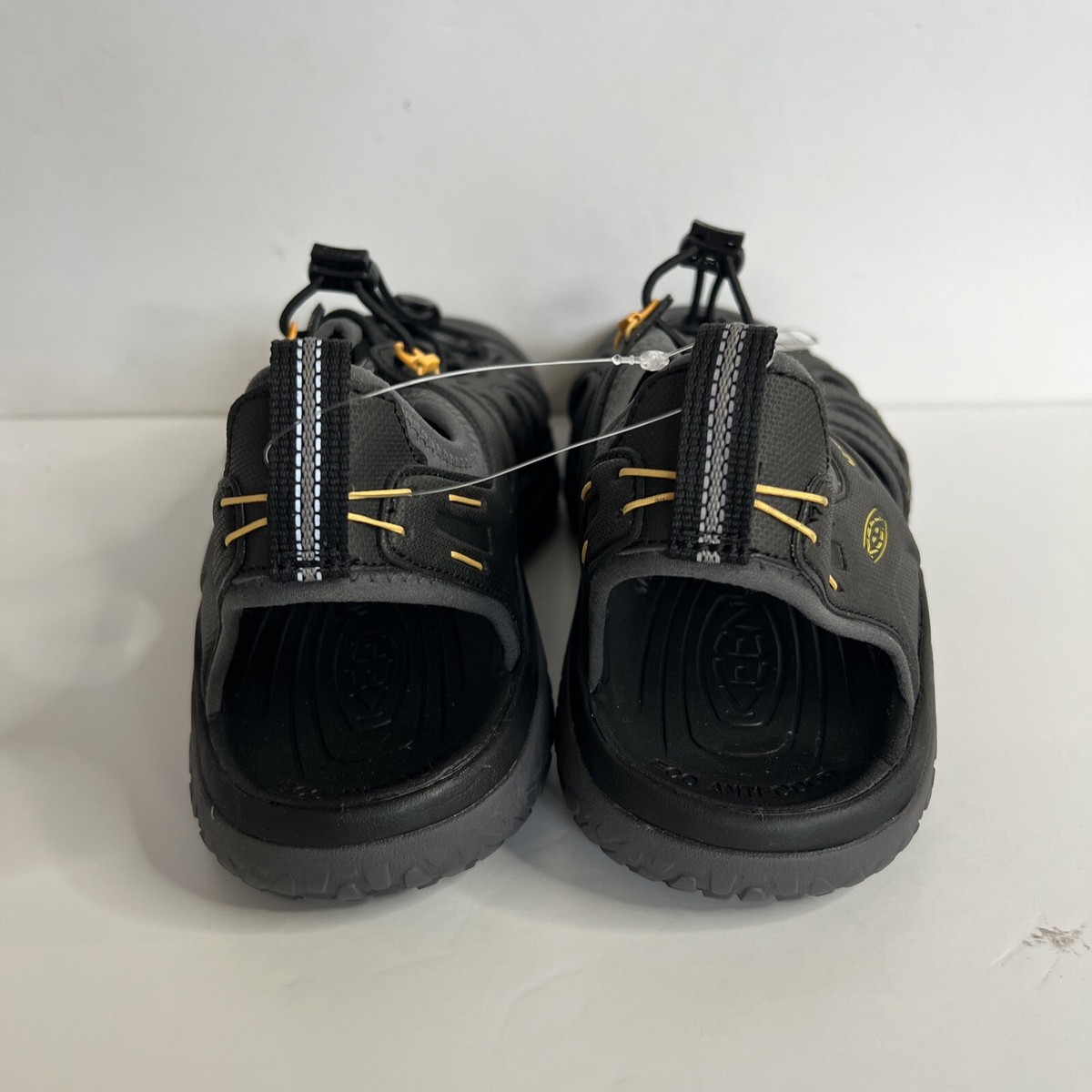 NWT KEEN Men display picture 2
