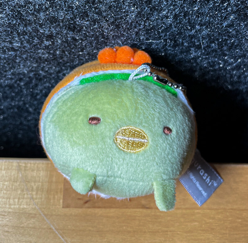 sumikko gurashi sushi keychain