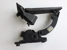 327002P230 Pedal Accelerator for 2010 2012 Hyundai Santa Fe