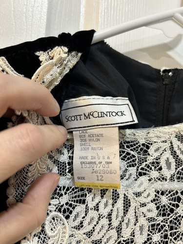 Vintage Scott McClintock Black Velvet Dress Witchy Lace Collar Plantation Sz 12 - Picture 3 of 10