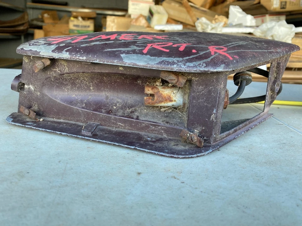 Juego de 2 carcasas de luces traseras Mercury 1946 1947 Foto 3 de 4