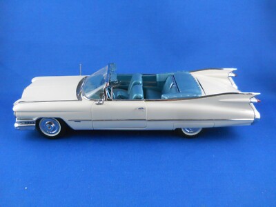 Danbury Mint 1959 Cadillac Series 62 Convertible 50th Anniversary