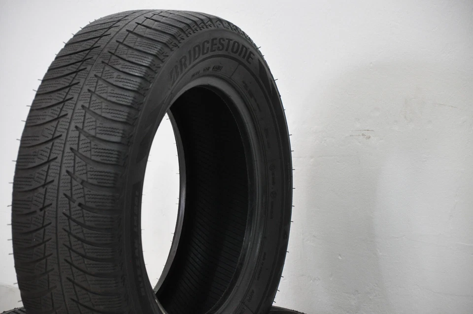 Winterreifen 16 Zoll 215/60 R16 Reifen M+S Bridgestone Blizzak LM001 2018 4.6mm - Bild 4 von 4