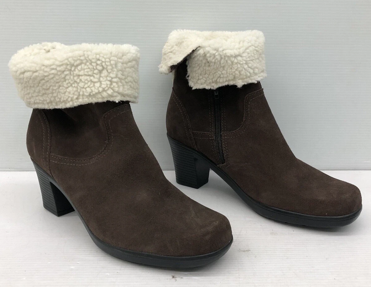 Clarks fur lined ankle cheap boots