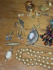Assorted 10-14K Gold Filled/Plated Jewelry Mixed Lot Stones Unknown 174.0g — photo 4