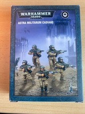 Ansammlung an Games Workshop und Forgeworld Miniatures