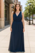Thread Women's Size 16 Navy Blue Sleeveless Chiffon Lined Maxi Dress Formal