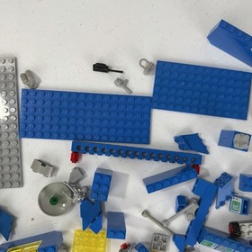 Vintage LEGO 493 Space Command Center 1978 Classic Space Parts Lot 4 Minifigs